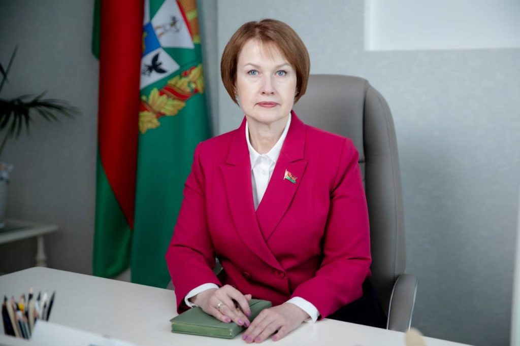 zenkevich-1024x682 Член Совета Республики Екатерина Зенкевич обратилась к выпускникам Гомельской области