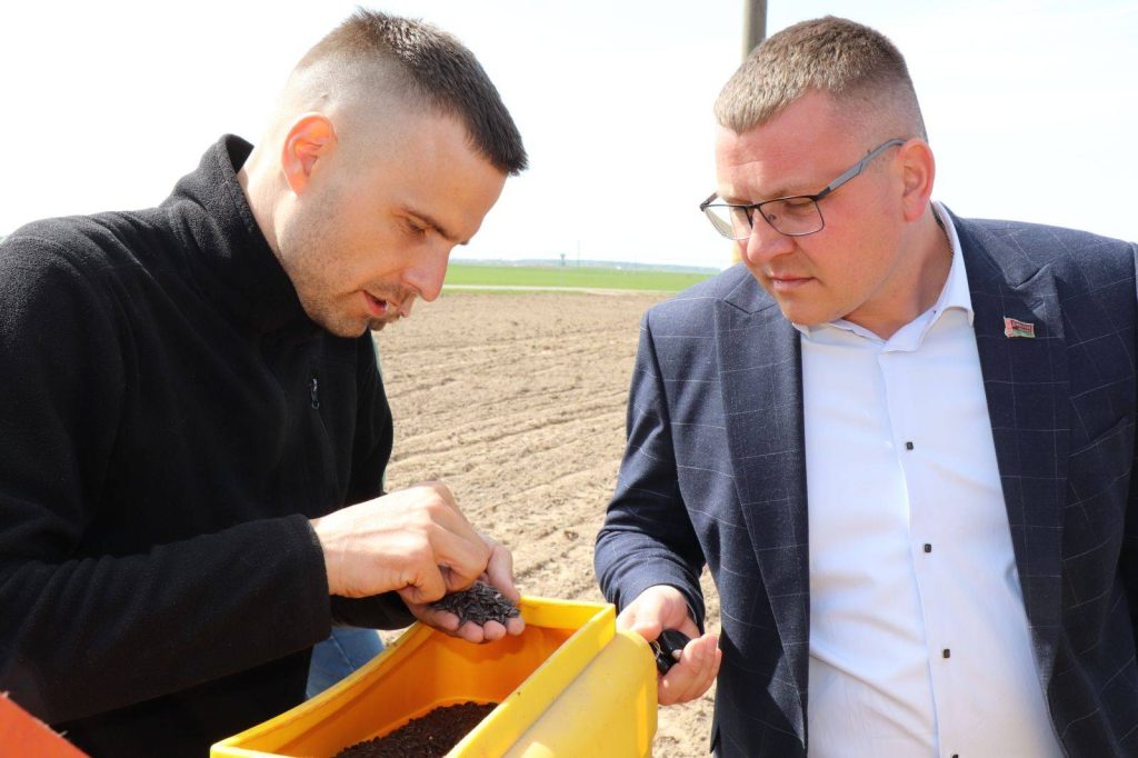 492409365_1246509147477966_5319346537946941092_n-1024x682 Как ОАО «Хальч» повышает продуктивность КРС