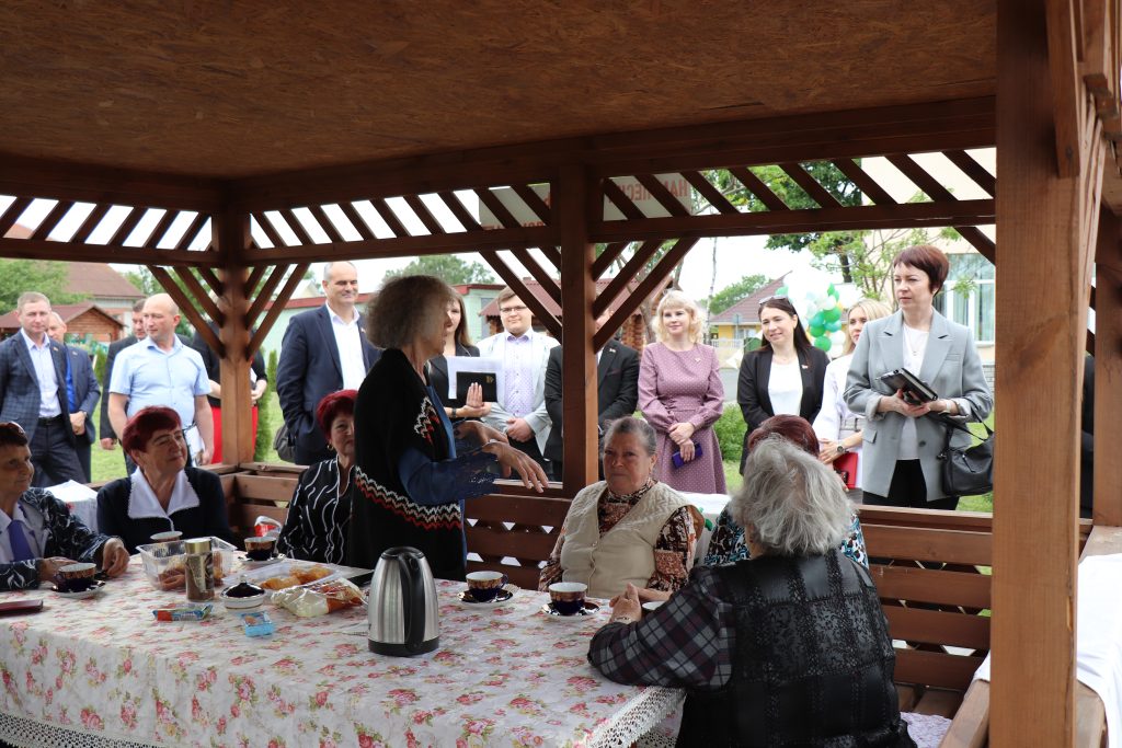 IMG_0704-1024x683 Состоялась двенадцатая очередная выездная сессия Ветковского районного Совета депутатов