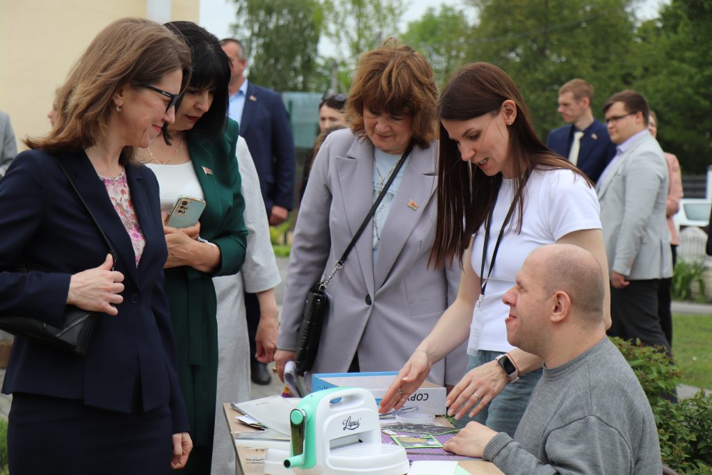 IMG_0708-1024x683 Состоялась двенадцатая очередная выездная сессия Ветковского районного Совета депутатов