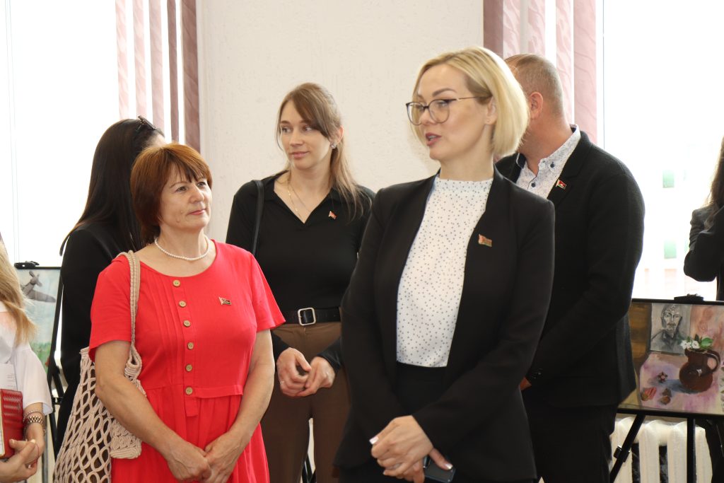 IMG_0774-1024x683 Состоялась двенадцатая очередная выездная сессия Ветковского районного Совета депутатов