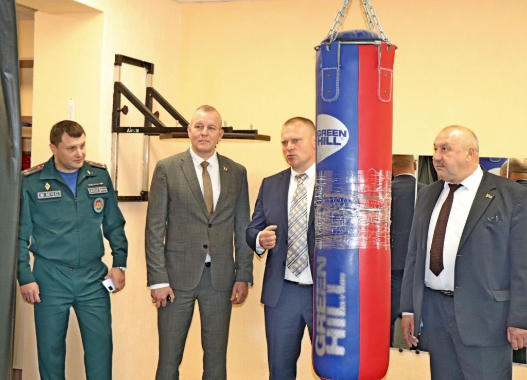 h2qgIOAJSE8-1024x740 Депутаты Гомельского областного Совета депутатов изучили особенности проживания в Ветковском районе