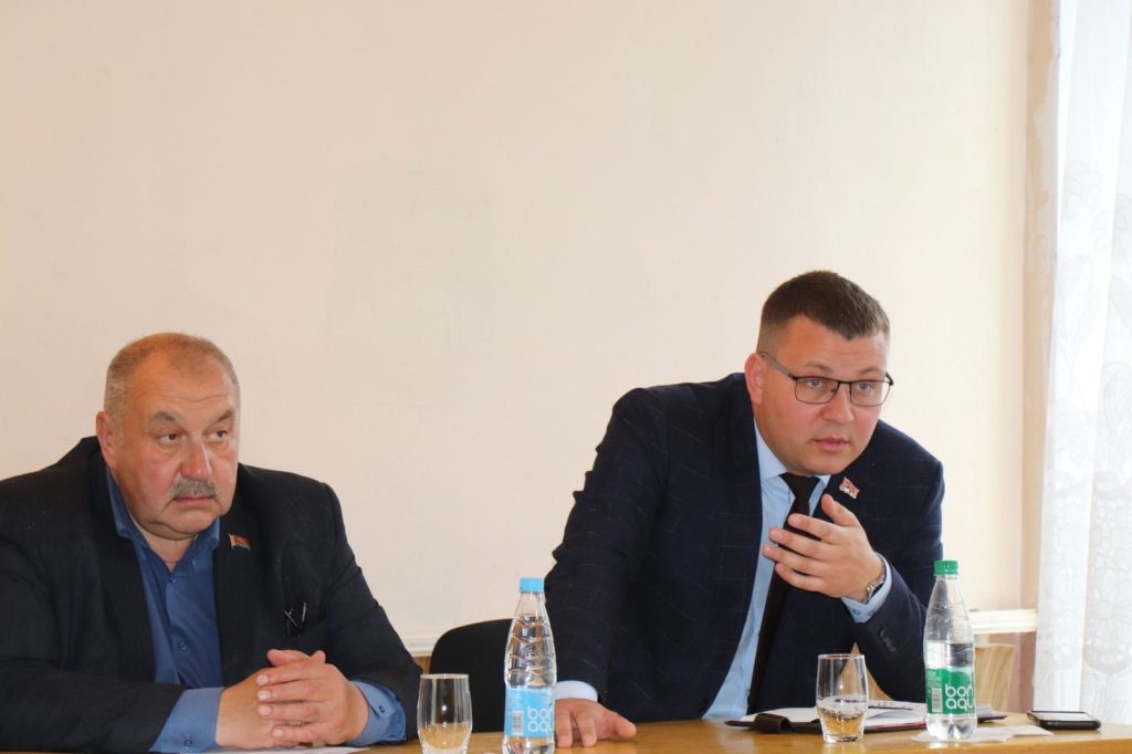 o3OIkP9tKks-1024x682 Председатель райисполкома Роман Сергун  провел выездное совещание