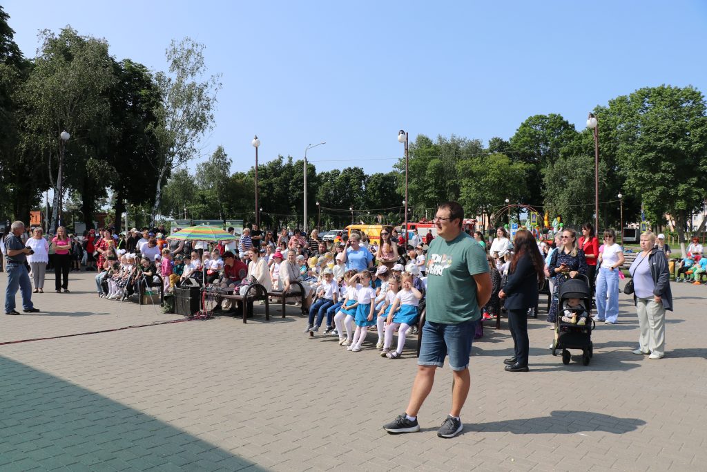 IMG_0324-1024x683 «Путевка в лето»: праздник посвященный Дню защиты детей прошел на Ветковщине