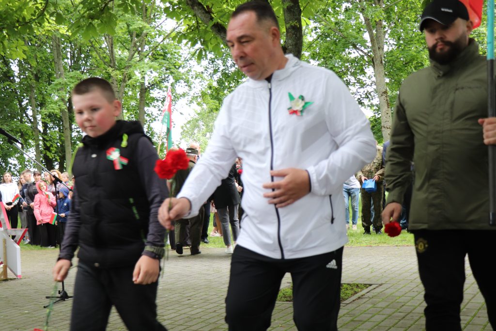 IMG_2114-1024x683 Митинг-реквием "Память сердца" прошёл в д.Хальч