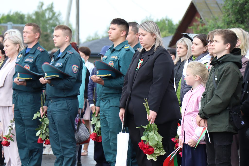 IMG_2183-1024x683 На Ветковщине прошёл митинг-реквием «Памяти павших будем достойны!»