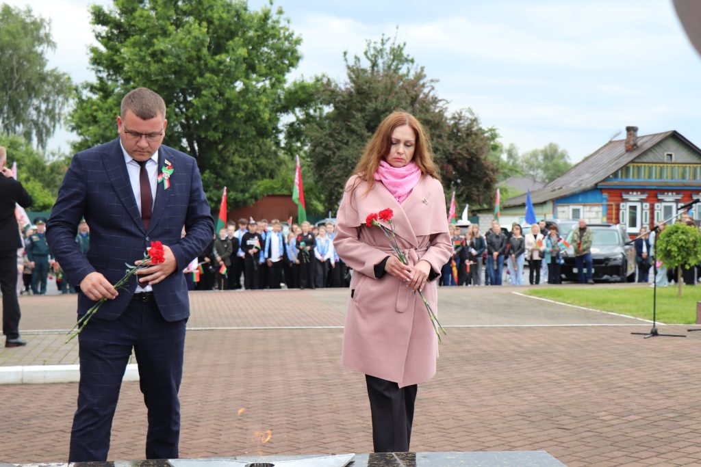 IMG_2187-1024x683 На Ветковщине прошёл митинг-реквием «Памяти павших будем достойны!»