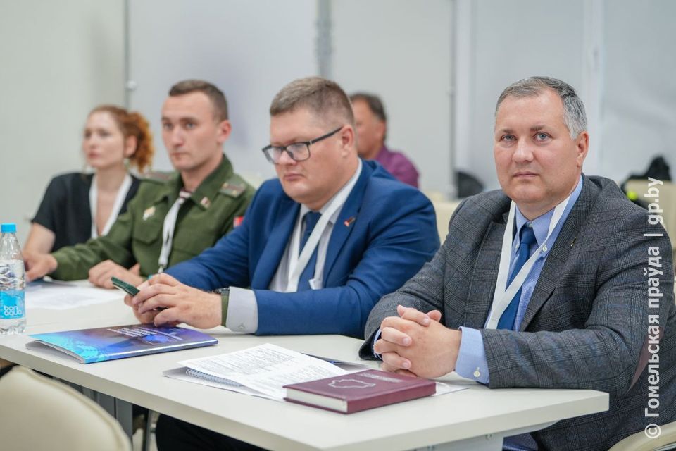 hzxf1qzr7rs52dwtn222r0uxyqzfby1v В Гомеле участники V Форума медийного сообщества Беларуси обсуждают, как взаимодействуют традиционные и новые медиа