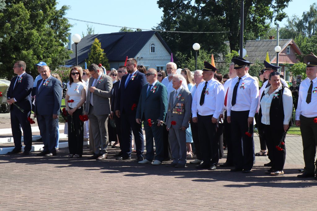 IMG_2725-1024x683 День Независимости Республики Беларусь отмечают на Ветковщине