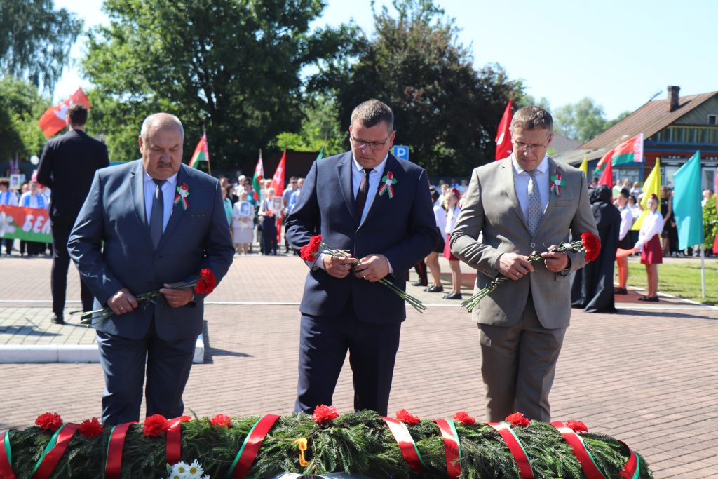 IMG_2765-1024x683 День Независимости Республики Беларусь отмечают на Ветковщине