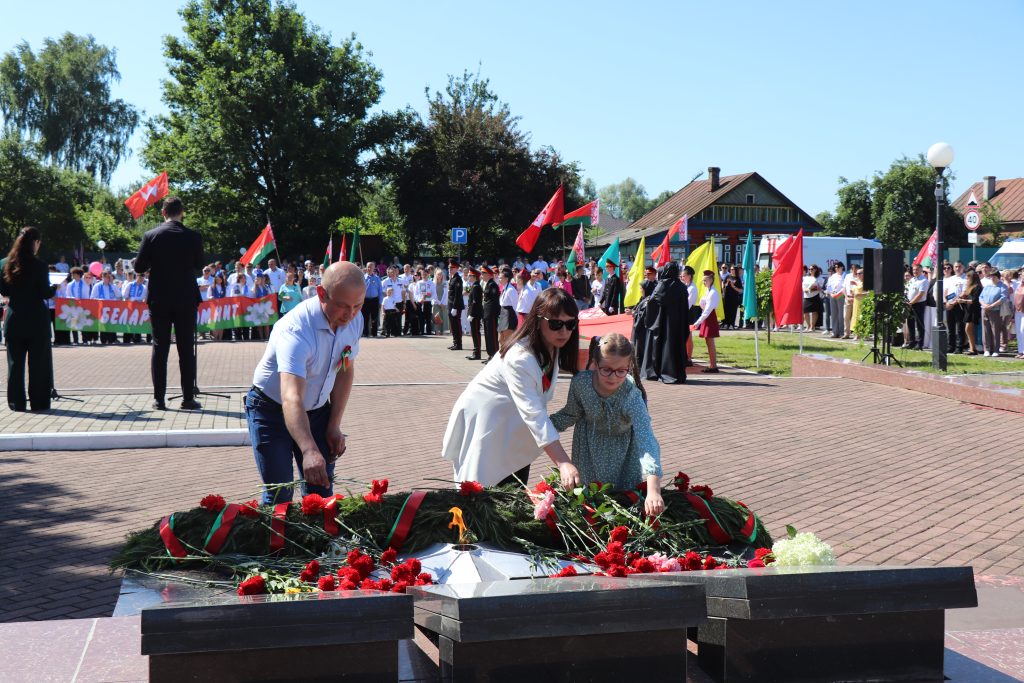 IMG_2790-1024x683 День Независимости Республики Беларусь отмечают на Ветковщине