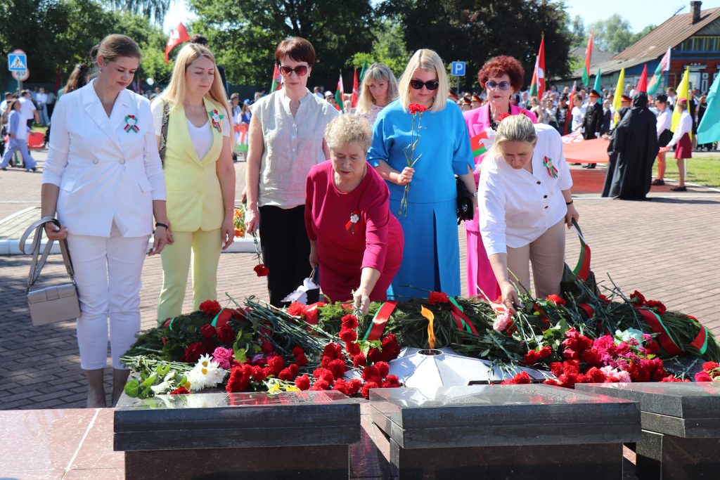 IMG_2803-1024x683 День Независимости Республики Беларусь отмечают на Ветковщине