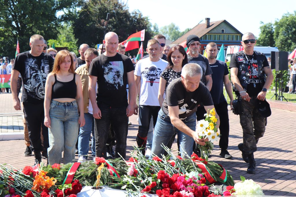 IMG_2807-1024x683 День Независимости Республики Беларусь отмечают на Ветковщине