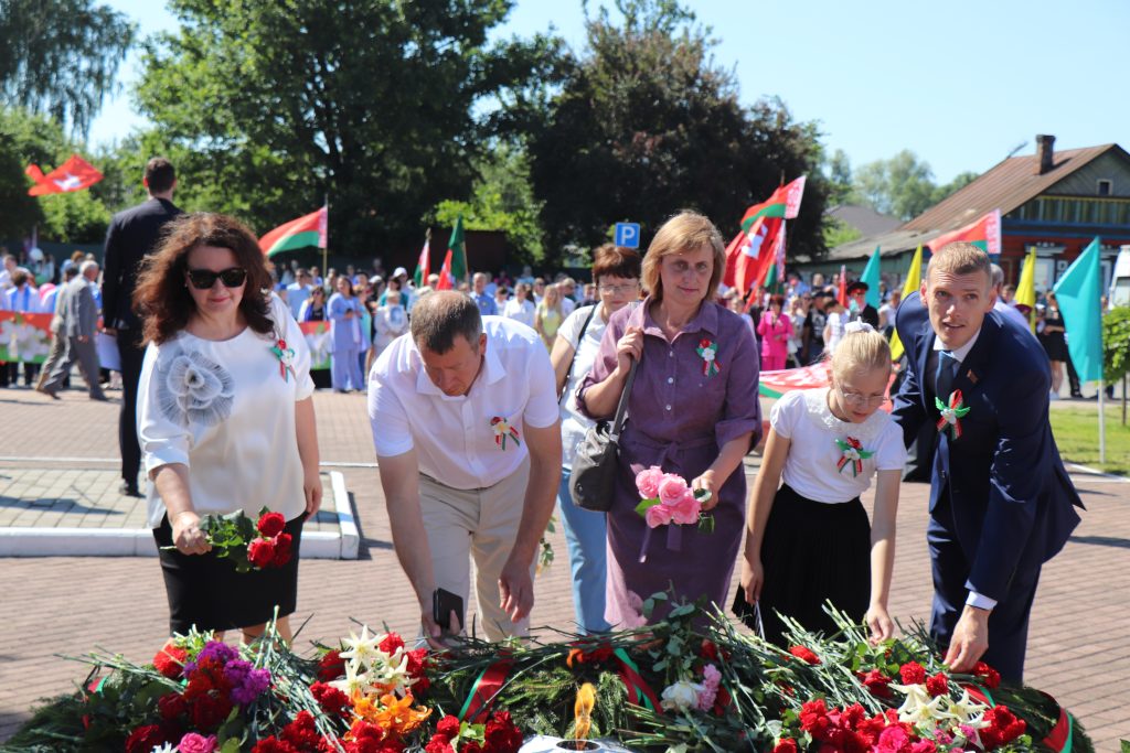 IMG_2820-1024x683 День Независимости Республики Беларусь отмечают на Ветковщине