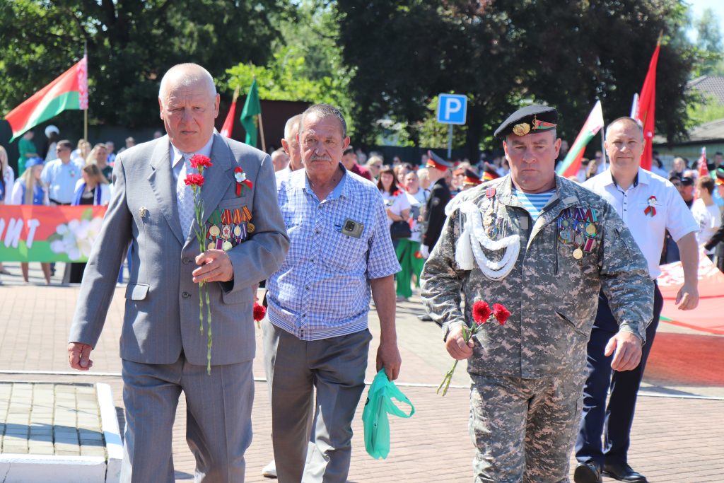 IMG_2821-1024x683 День Независимости Республики Беларусь отмечают на Ветковщине