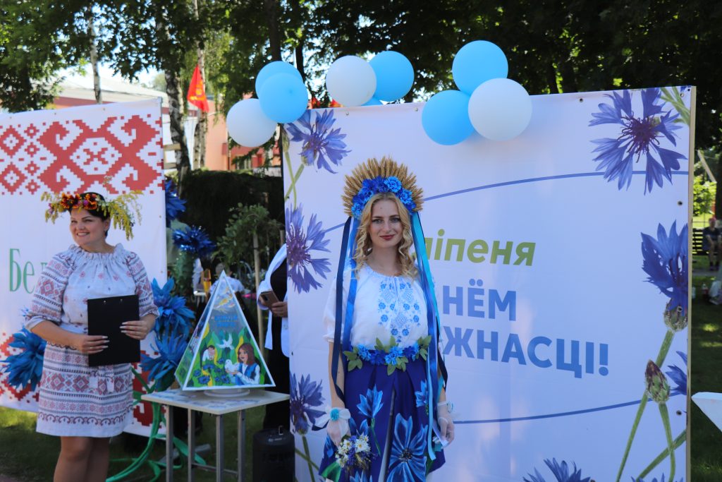 IMG_2883-1024x683 День Независимости в Ветке: эмоции, радость и единство поколений