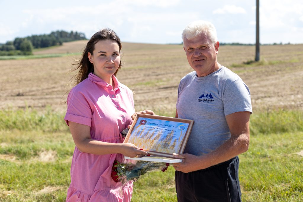 1-22-1024x683 На Ветковщине продолжают чествовать передовиков уборочной кампании