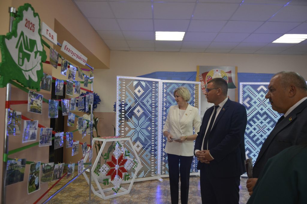 DSC1445-1024x683 Итоги и перспективы, озвученные на августовской педагогической конференции