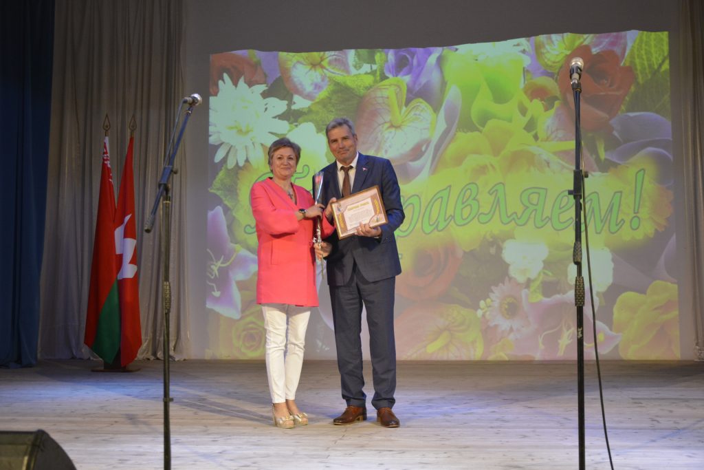 DSC1645-1024x683 Итоги и перспективы, озвученные на августовской педагогической конференции