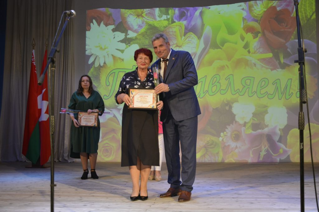 DSC1665-1024x683 Итоги и перспективы, озвученные на августовской педагогической конференции