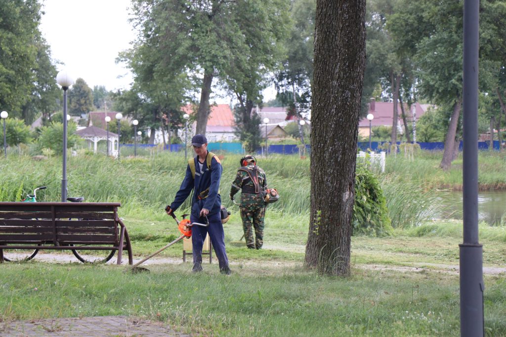 IMG_4478-1024x683 Областной субботник прошел на Ветковщине