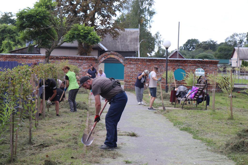 IMG_4503-1024x683 Областной субботник прошел на Ветковщине