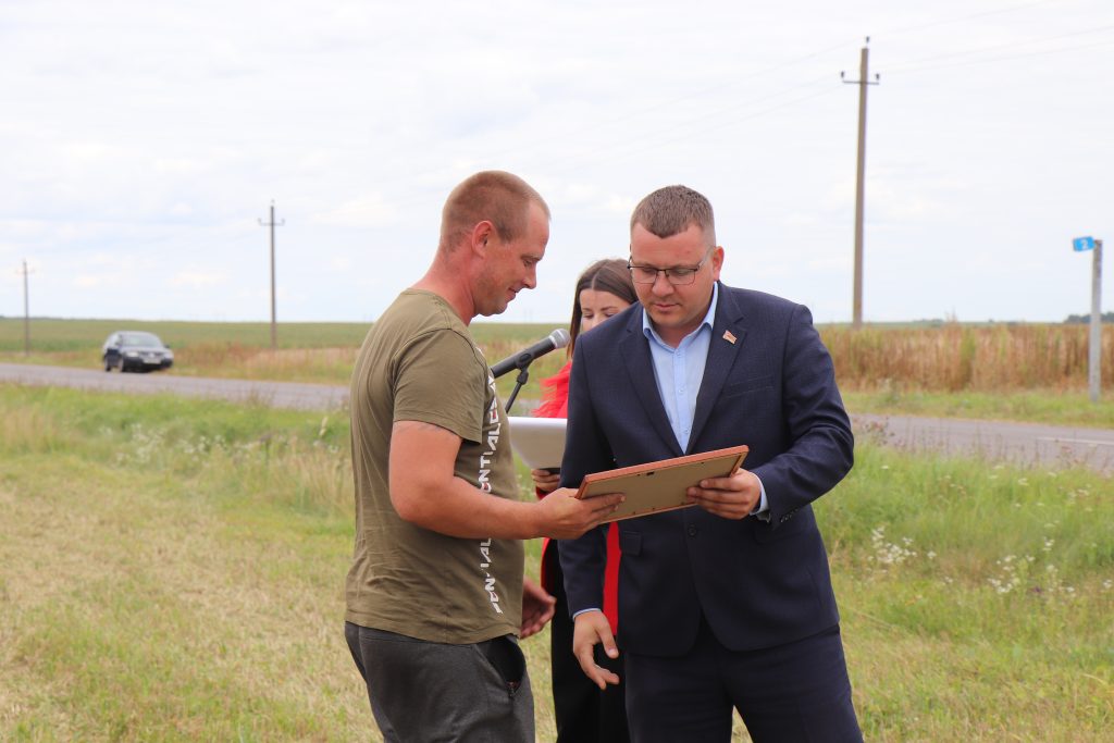 IMG_5395-1024x683 Хлеборобы Ветковщины продолжают покорять тысячные вершины