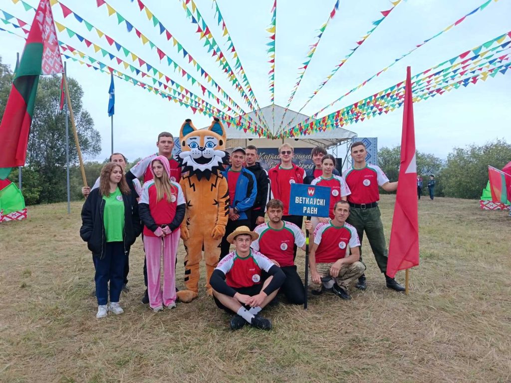 изображение_viber_2025-08-22_12-49-35-923-1024x768 Команда Ветковского района участвует в турслете работающей молодежи “Единство-2025” в Корме