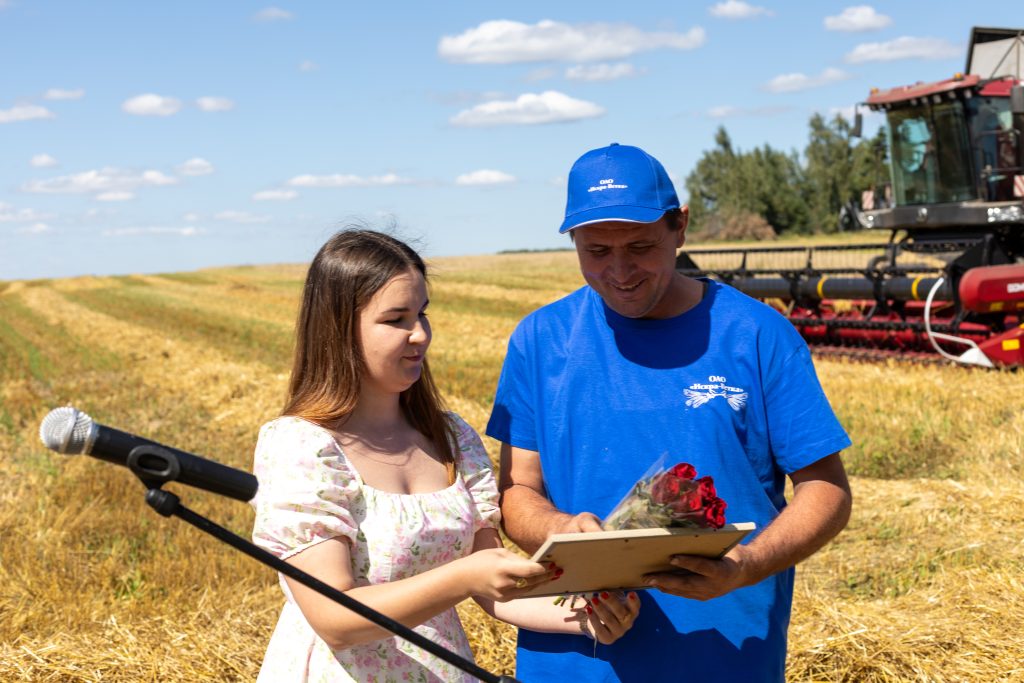 ф1-66-1024x683 В хозяйствах Ветковщины чествовали тружеников уборочной кампании