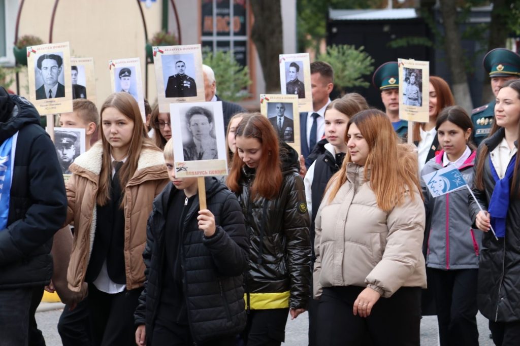 79njm7h5cjsn6dqpn5xo-ha0sj1rwswqfp2-np7vws0bh8ujqt2h7v05ix1a8-ivzppzh4wad-ay9vkdm0wzk6cz-1024x682 Ветковчане отмечают День города