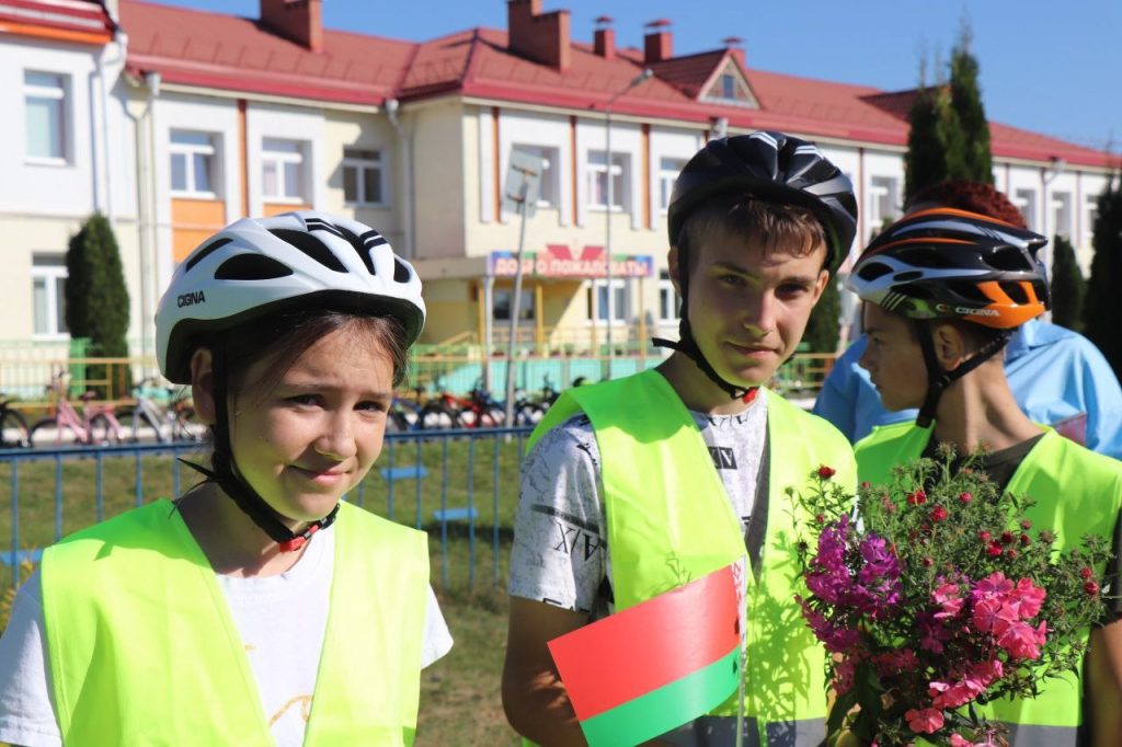 SHiXaiolXG8pDC2ZpwqdXEQxhYjvPGF-0Yhugt-6ZOGZrH2kUjFyQYd5zrSpHwpYTbgZFJKsgVKhNAIC8nPbLZe7-1024x682 Открытие гражданской инициативы «Семейный маршрут выходного дня «По следам героев»