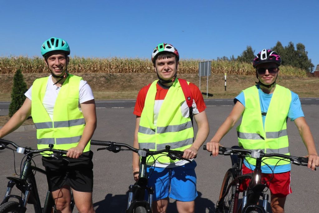 aHRvN2579TXodmzZnrTYyCbpBeuAkpeduhM6b21tOgw73PvBPtJZMLw4CoZoj9vEpuzii5iZ1YkU-Qi6mKuZh0Ml-1024x682 Открытие гражданской инициативы «Семейный маршрут выходного дня «По следам героев»