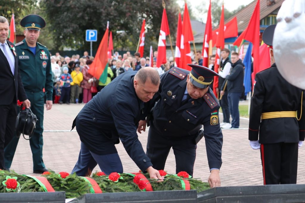 c8u9pd6gpr05rjjnhfqbbql-bqsqano8pkzlrnjoesigi3a7jwf2bgsoqhtpikpzakc3yw0ybgshmpuxdzvry-si-1024x682 Ветковчане отмечают День города