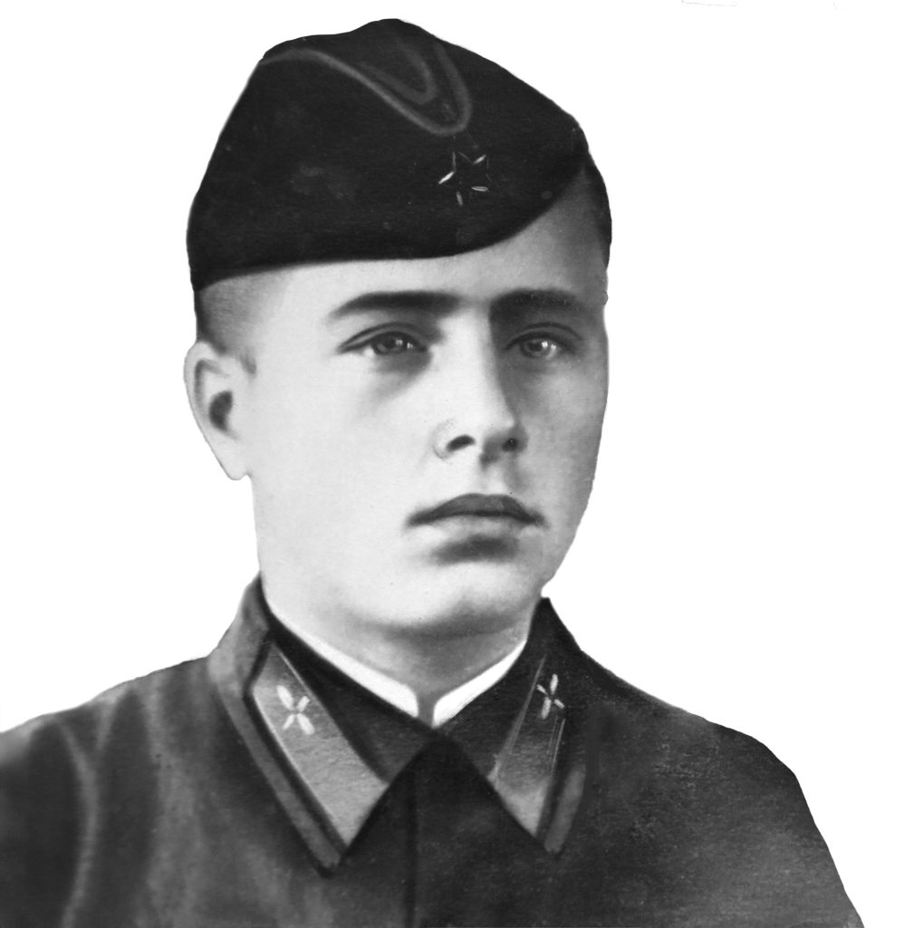 dsc3450czm-998x1024 Полёт длиною в 80 лет