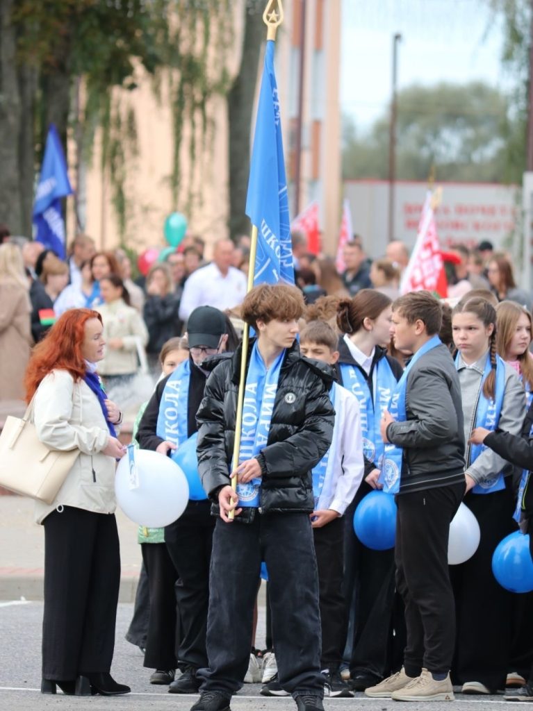 mew6hm4cuy15iuugfd0p5suz9respw6dzrudlr6y1ny4khnllw_1obgzqgxejoc_jg7wxabodttrch6kzeuky3b-767x1024 Ветковчане отмечают День города