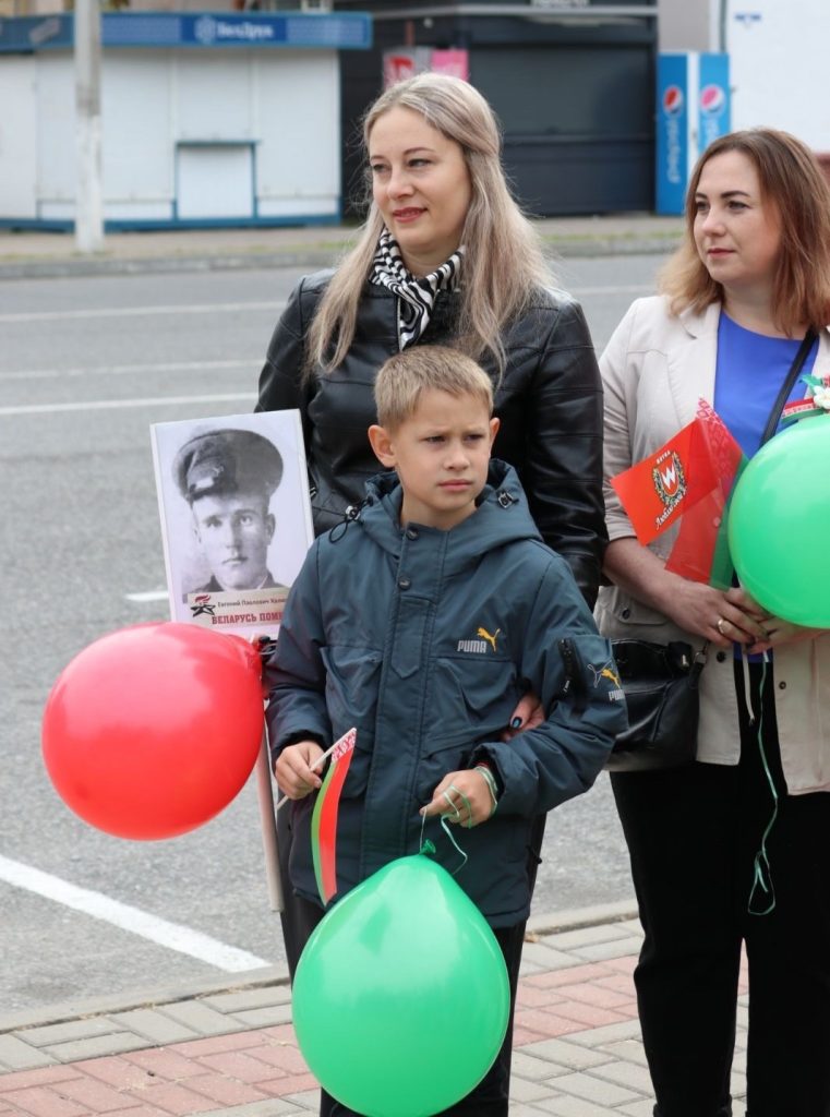 nxy7kobs37zjbpfzpviioyiklyp0rt4b1saol599orcsy4d7-eyvsc94yl8eknvj-qm5atqaxrjlowjtggxseffx-1-761x1024 Ветковчане отмечают День города