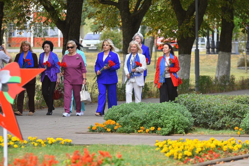 pbczyoYCsjBwh8Mxm6oosyuwRsAYXJxlhL8QvBMvFL1UMgJlMNWZBdWDOVKmn_NoLRj8NbmT2FIcYWBvV9h4ycfY-1024x682 Диалоговая площадка «Патриотизм. Единство. Будущее», посвященная Дню народного единства