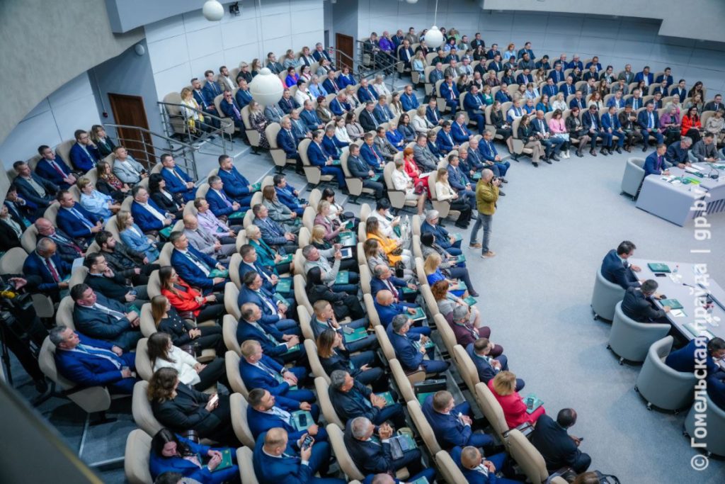 pi49xfpfw4xfzw39019qvvgc2obb6lxw-1024x683 Более 70 предложений: конкретные инвестиционные предложения обсудили на пленарном заседании XIX Гомельского экономического форума