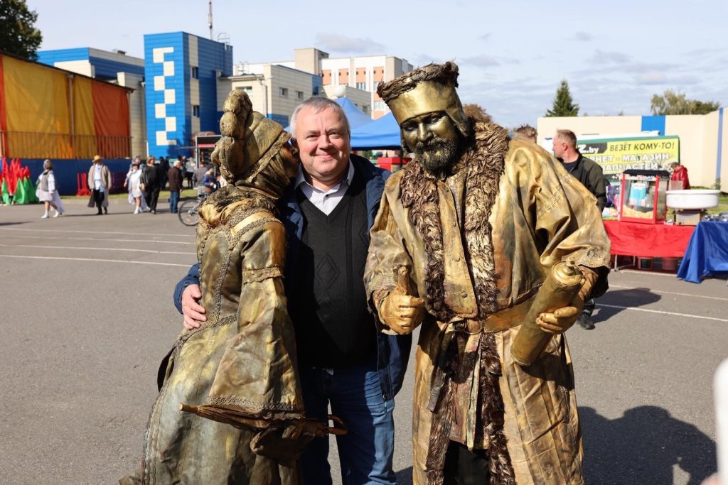 u75dyxtmktounn-bzqhdwjx7ezpzpx_bdtyvodzxk2tsnqw_lxph_ugbsa96x_appvzkadwcs4ee8c2_0aan9ora-1024x683 Ветковчане отмечают День города