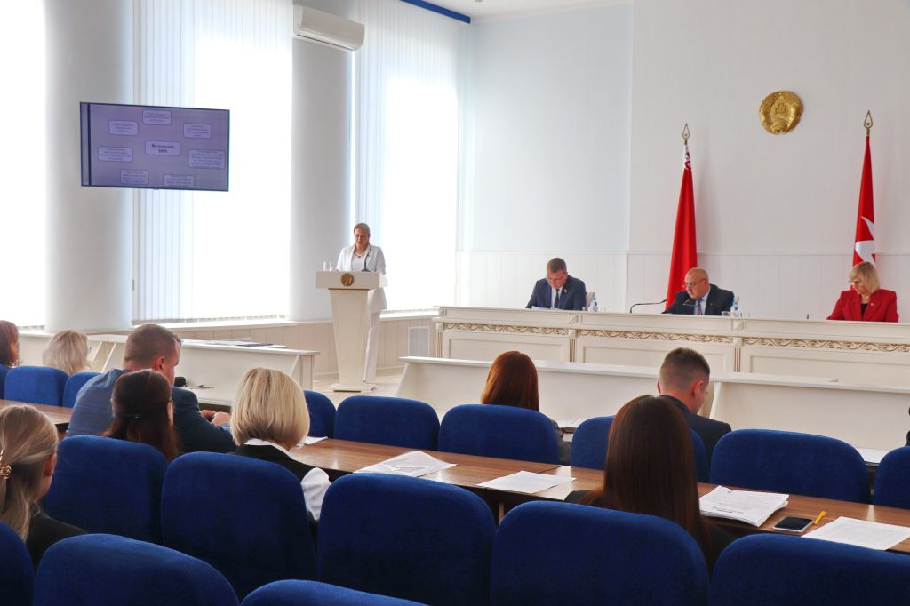 vpbuklfesnfurpccpllr5l-nvcyrqf_d2uvviwt-4gels8gm3ei2mlflapvbj5wrpr4lrjpgshdlmdfe02o-yyot-1024x682 Состоялась четырнадцатая очередная сессия Ветковского районного Совета депутатов 29-го созыва