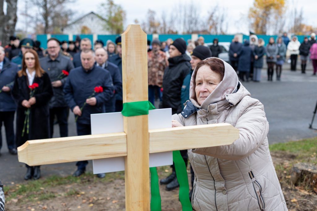 10-2-1024x682 В Ветке с почестями перезахоронили лётчика-истребителя времён Великой Отечественной войны - младшего лейтенанта Александра Брайкова