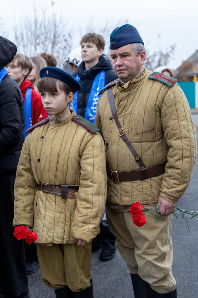 12-1-683x1024 В Ветке с почестями перезахоронили лётчика-истребителя времён Великой Отечественной войны - младшего лейтенанта Александра Брайкова