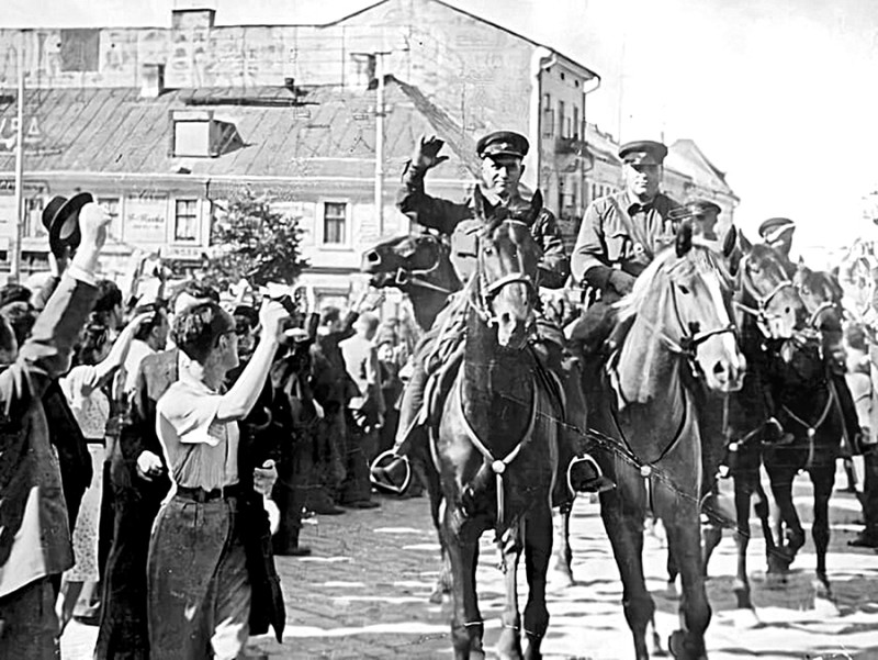 1736819701163499879 Чонгарская дивизия —звезда Гомельского гарнизона