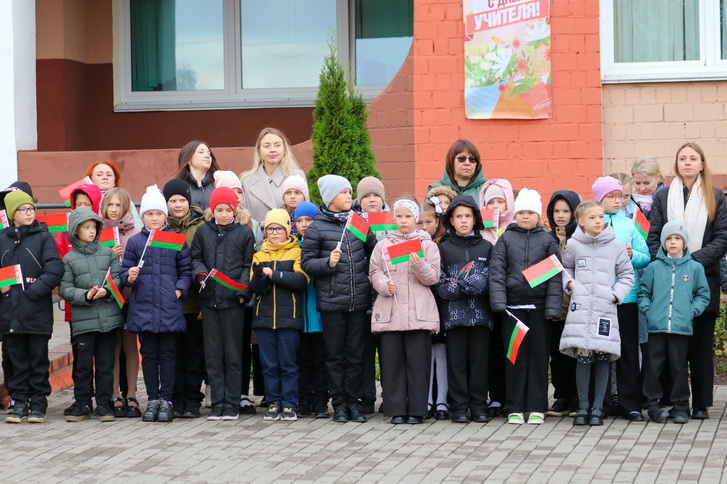 img_5667 В Ветковской гимназии губернатор открыл новый комплекс для творчества