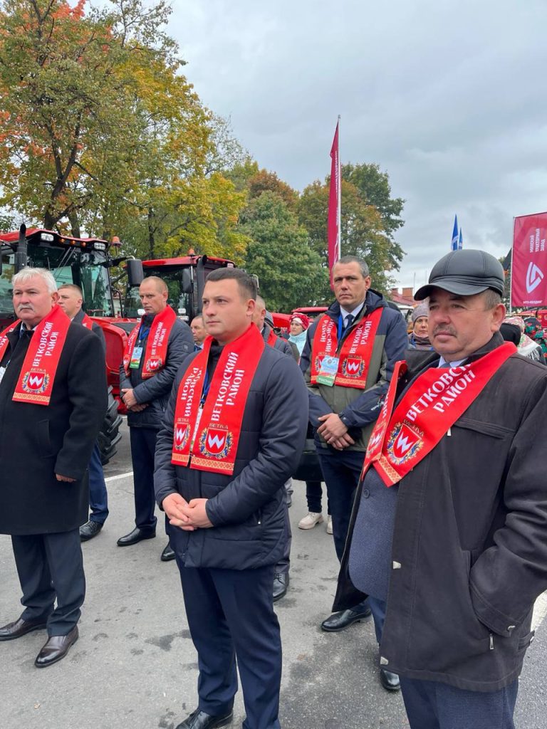 photo_2025-10-03_11-45-19-768x1024 Торжественное открытие фестиваля «Дожинки»!