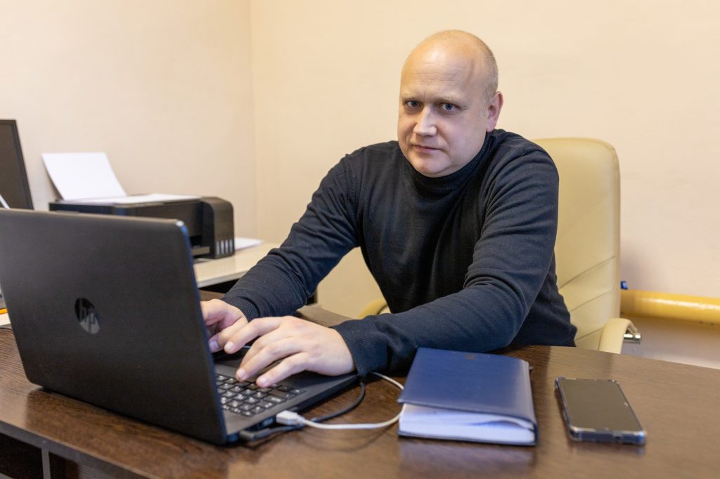 0-3-1024x682 Труд тихий, но крайне важный