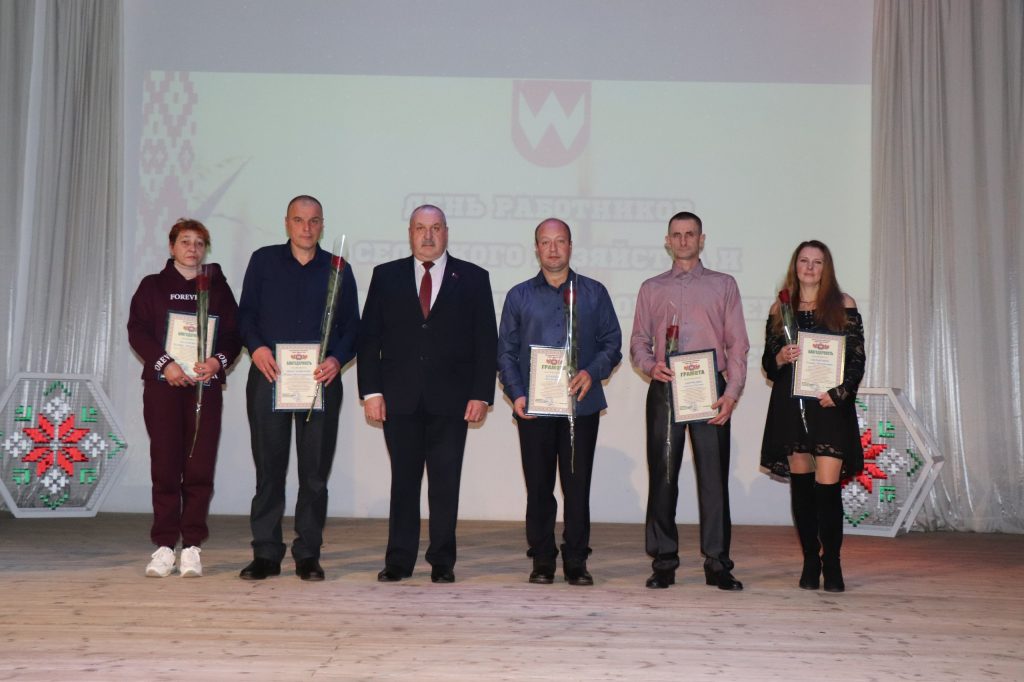 photo_2025-11-21_16-02-21-1024x682 Лучшие из лучших в АПК