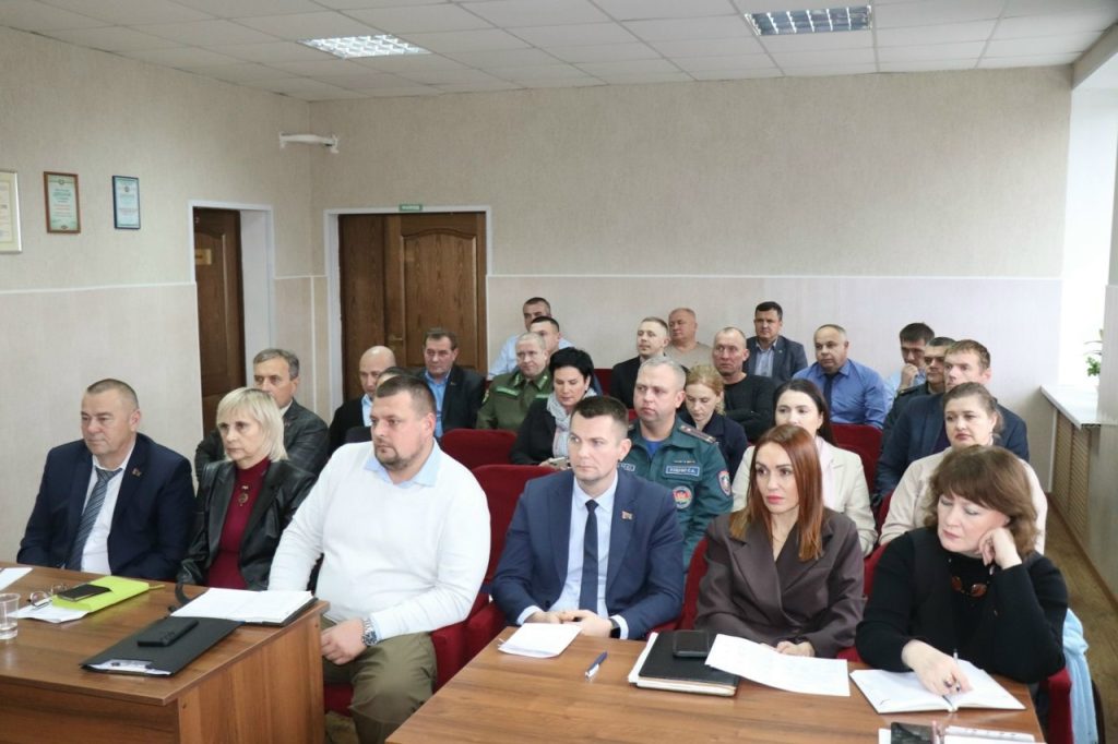 xpz4v56neh5vjxyolbaks7g1xzdiez01u32qz3sfh-k9dkjktcnzijhh7h1966aifqrsk05jdx8hginzbbz6dmfu-1024x682 День Совета в Великих Немках