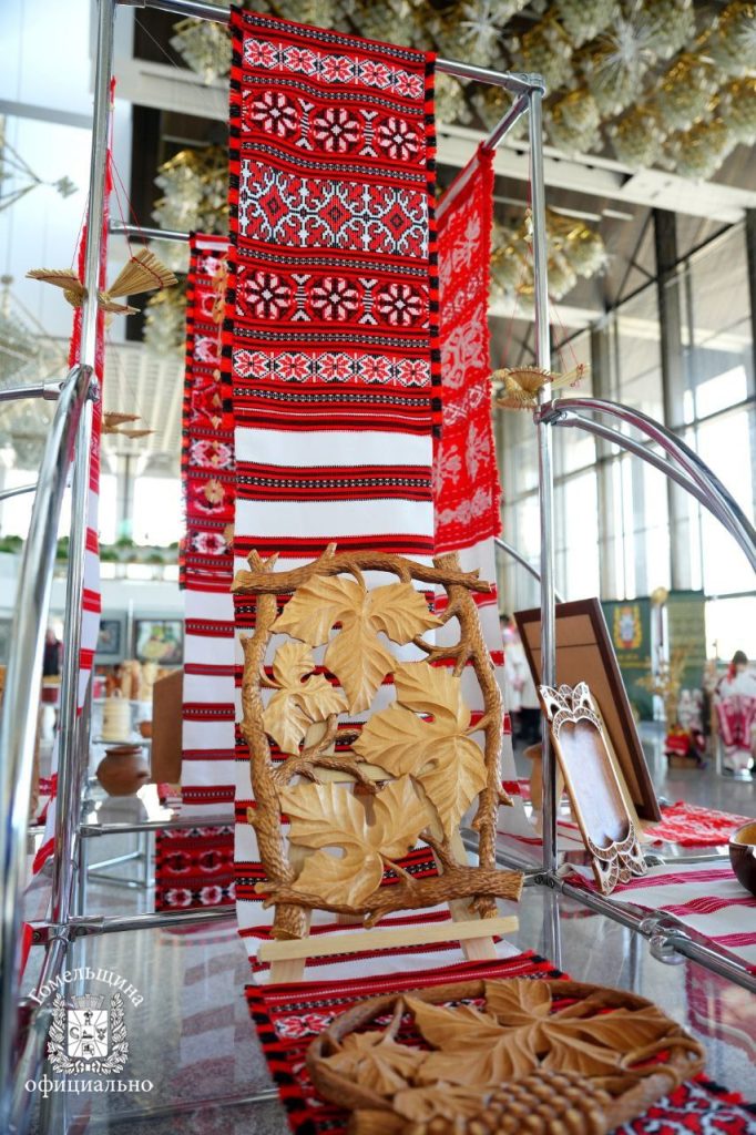 photo_2025-12-09_14-25-23-682x1024 Неглюбская текстильная традиция - в Списке ЮНЕСКО!