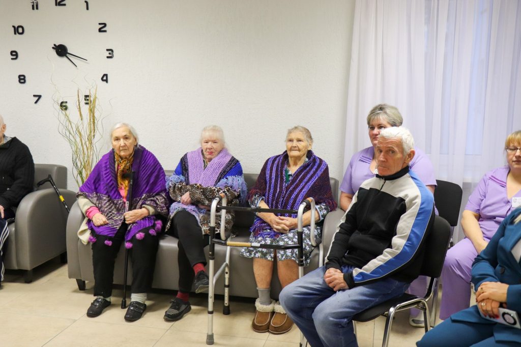 photo_2025-12-18_17-14-36-1024x682 В пансионате «Радушный» с интересом смотрят прямую трансляцию выступления Президента